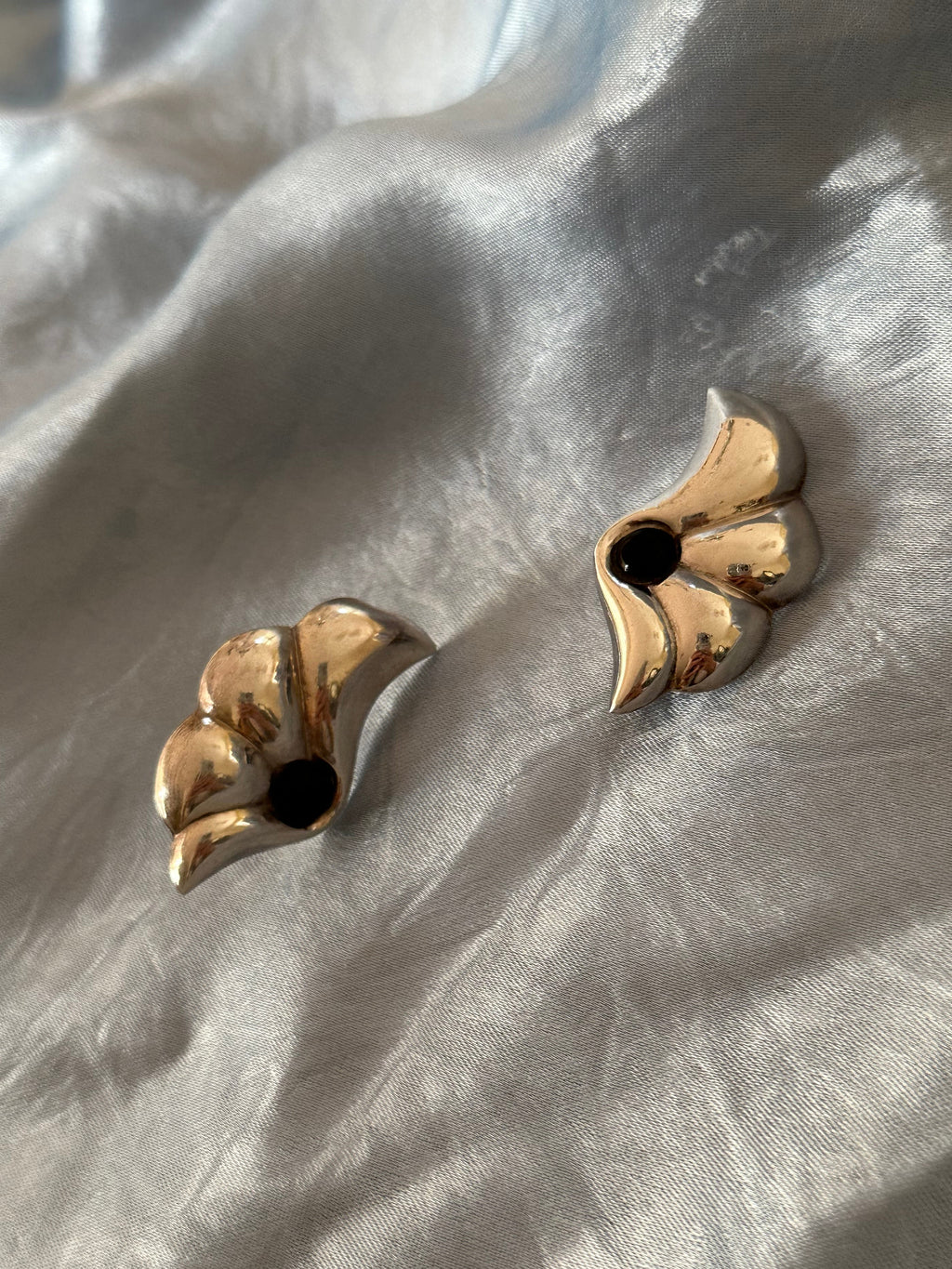 Vintage sculptural silver earrings
